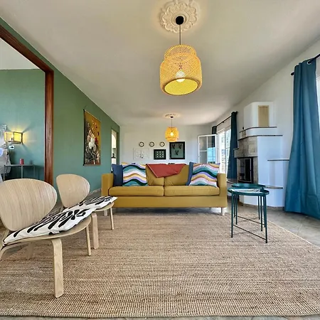 Apartament Casa Mariposa 2 *