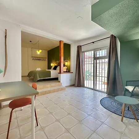 Casa Mariposa 2 Апартаменты *